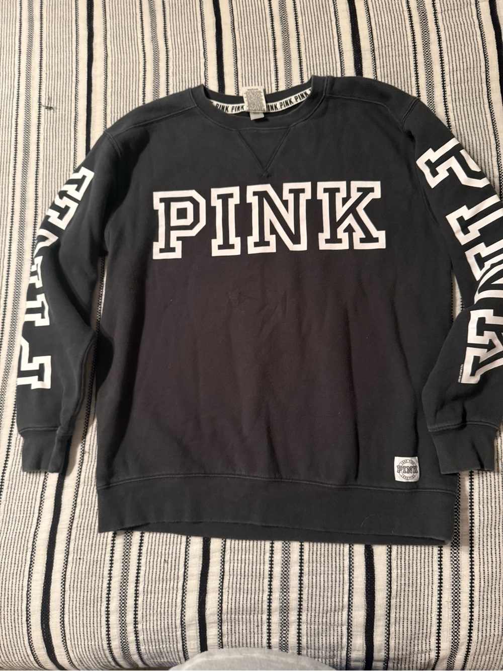 PINK Victoria's Secret Green Crewneck Sweatshirt with White Logo